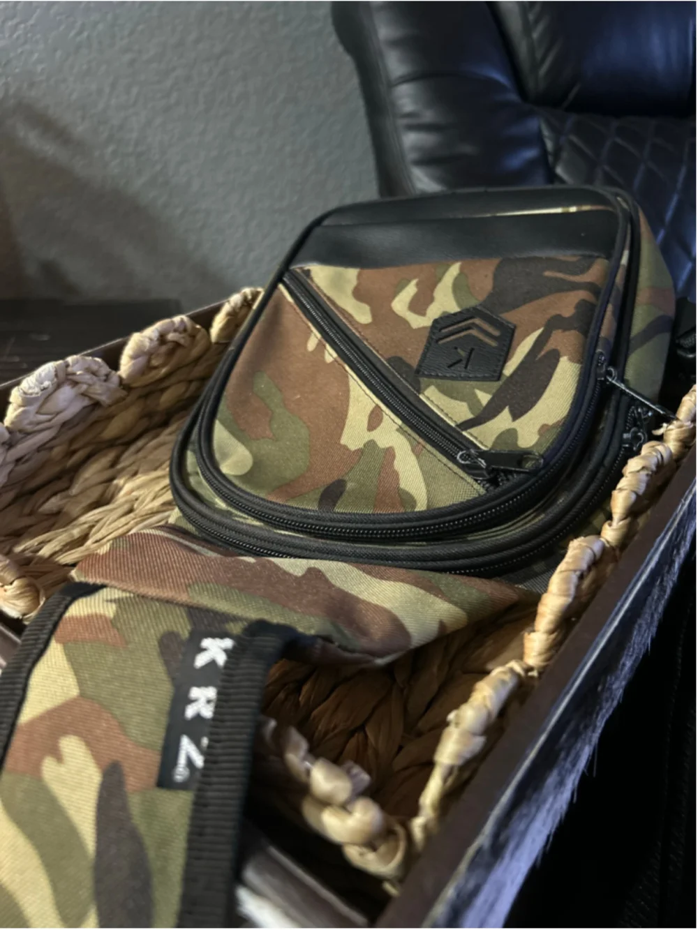 Unbranded this sling